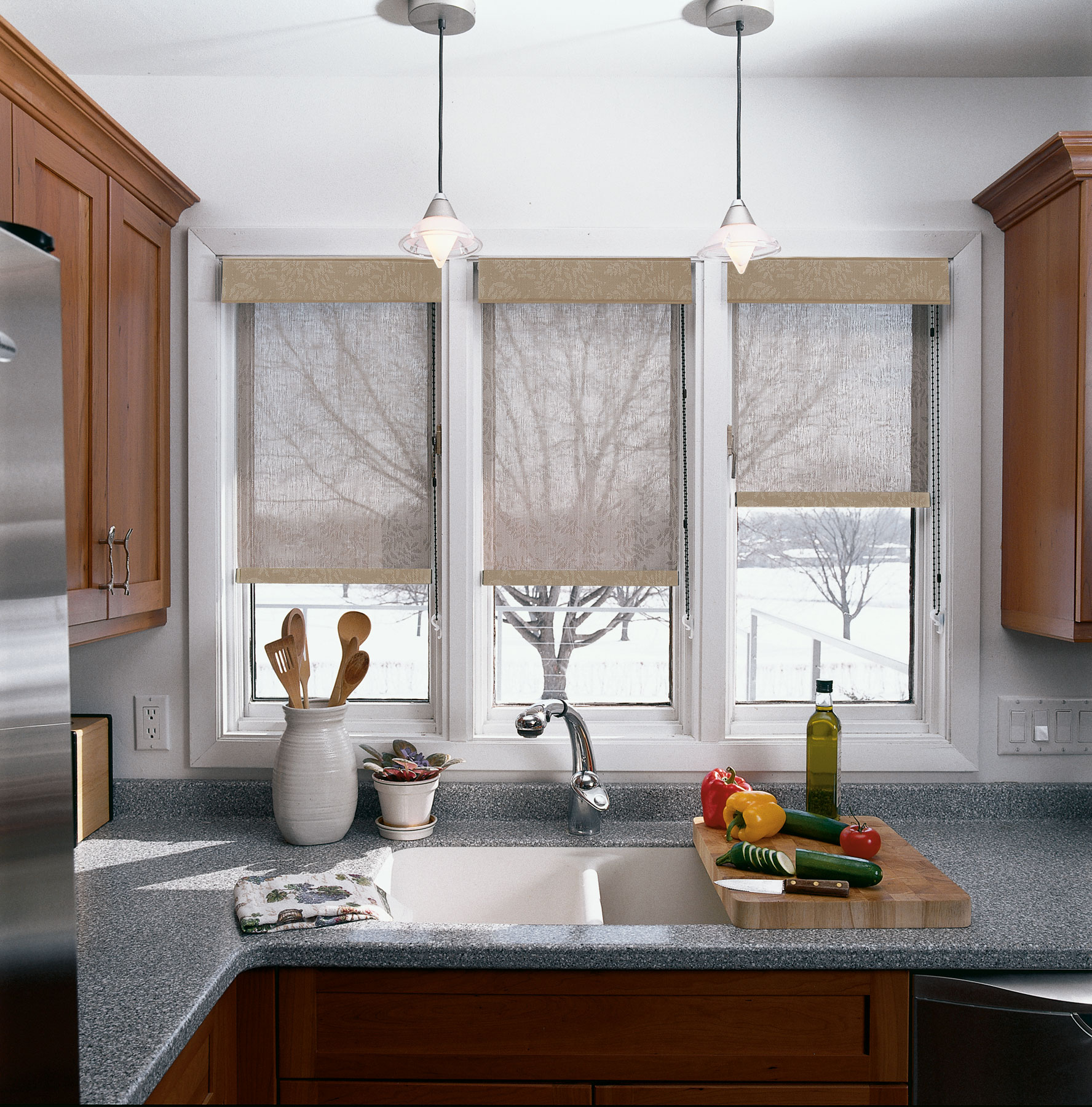 Kitchen Window Treatment Ideas 3 Blind Mice Window Coverings