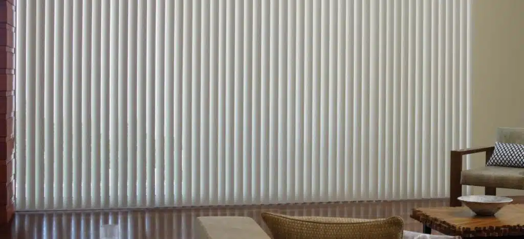 vertical blinds VT_LIV04_V69000-e1448467956279