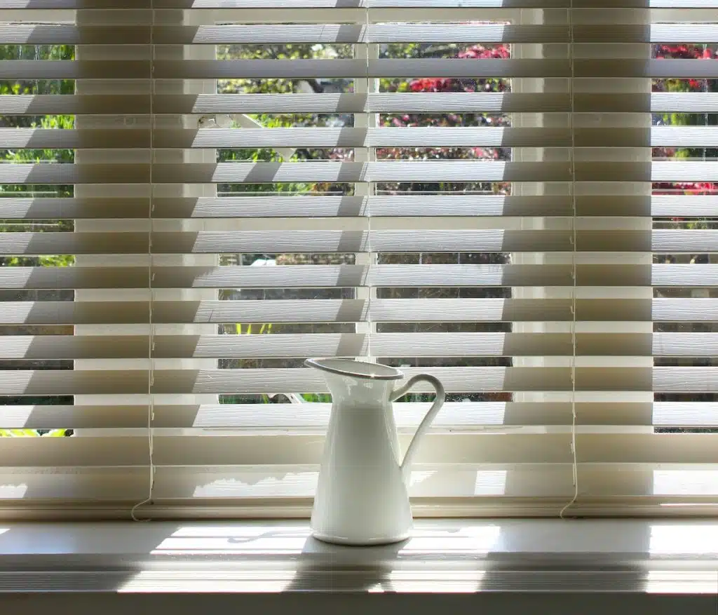 3bm-spring-trends-for-window-treatments-2022-shutters-1