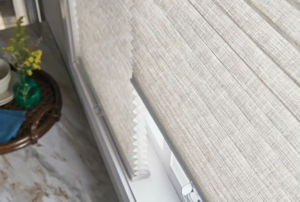 Cellular shades are the most efficient winter window coverings Cellular shades are the most efficient winter window coverings