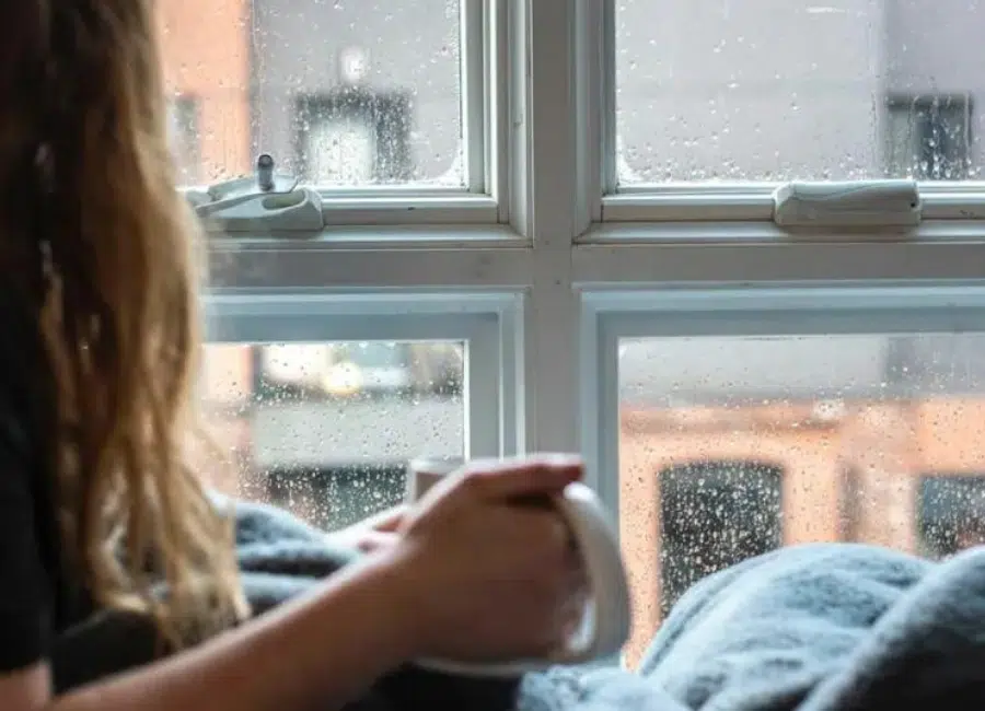 curtains-drapes-r-value-ins-900x650