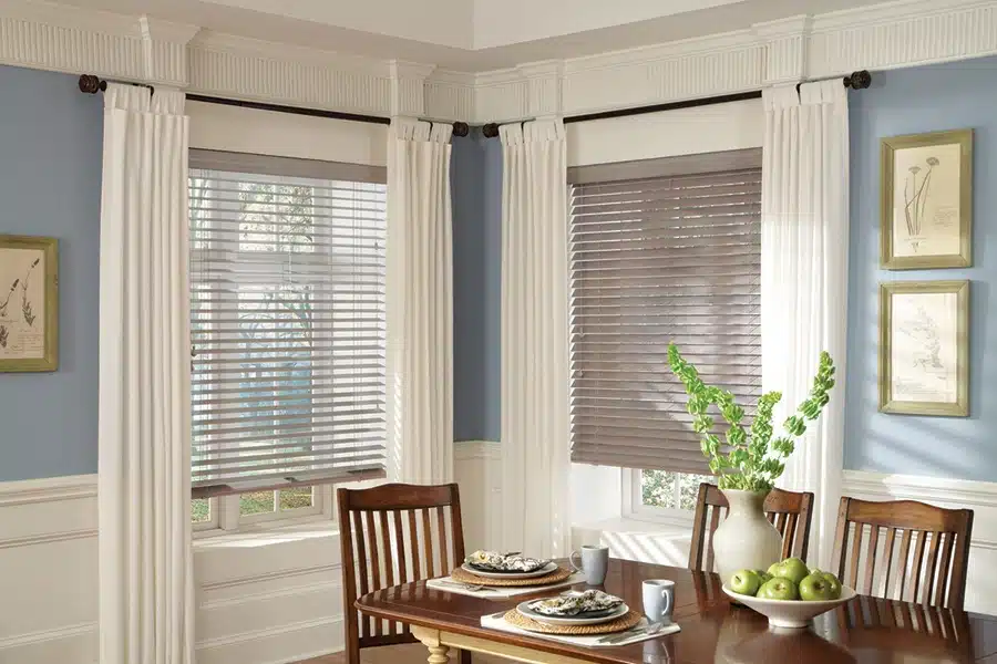 horizontal-blinds-with-curtains