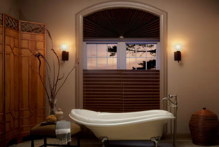 roman_bathroom 744x500